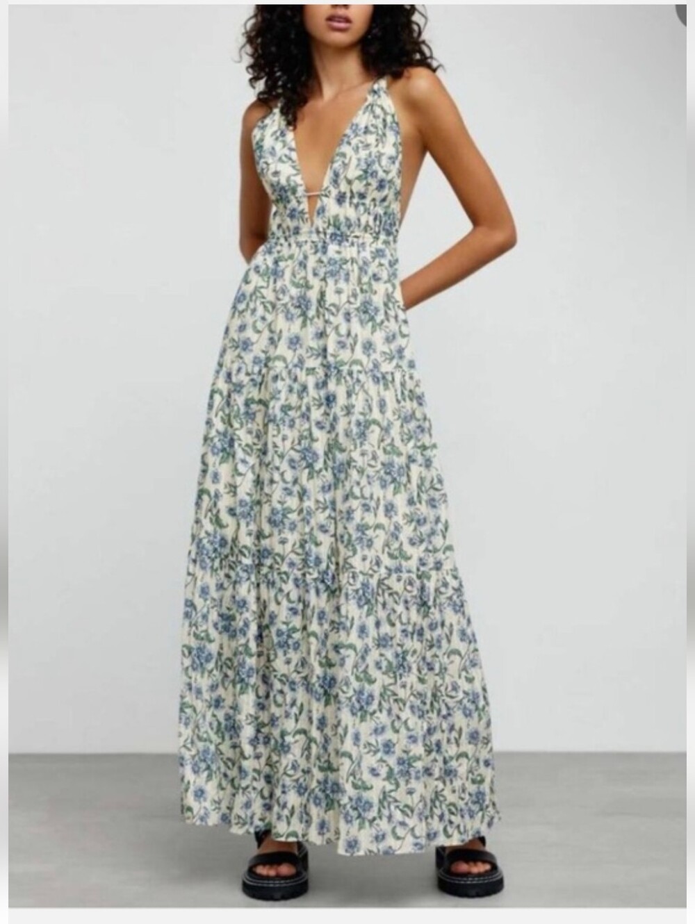 Significant Other Cornflower Daisy Isobel Maxi Dress Size 6